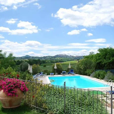 Alloggio per agriturismo Il Cantastorie Montepulciano Stazione